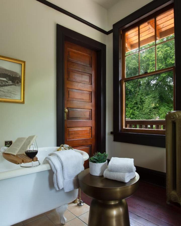 Naramata Inn Luaran gambar